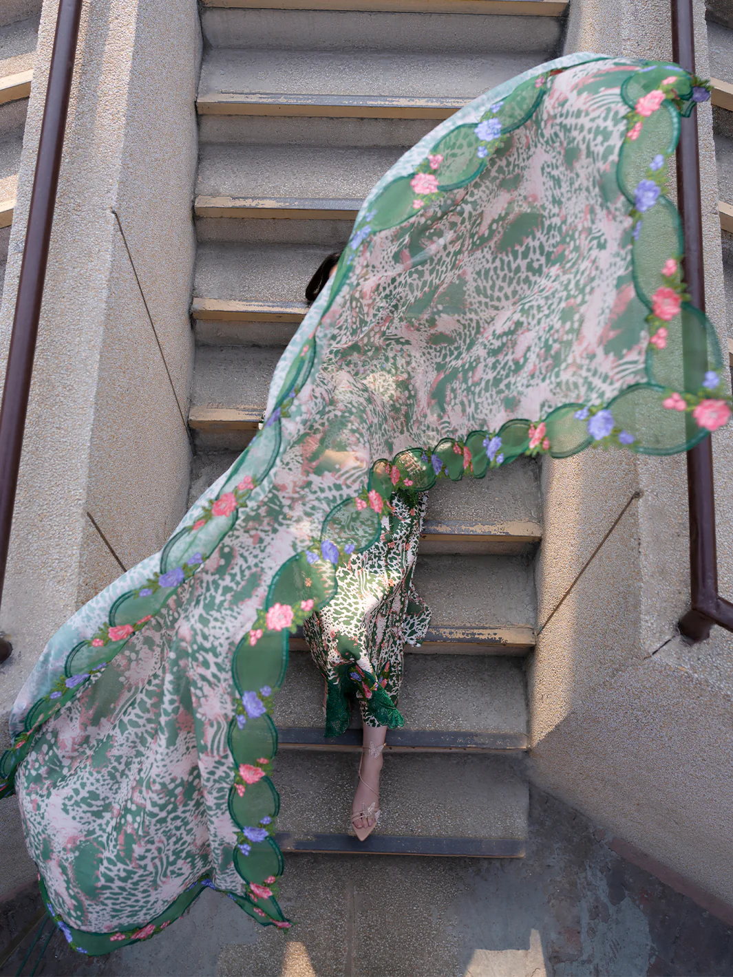 DR-13 | 3 PC Luxury Lawn - Image 5