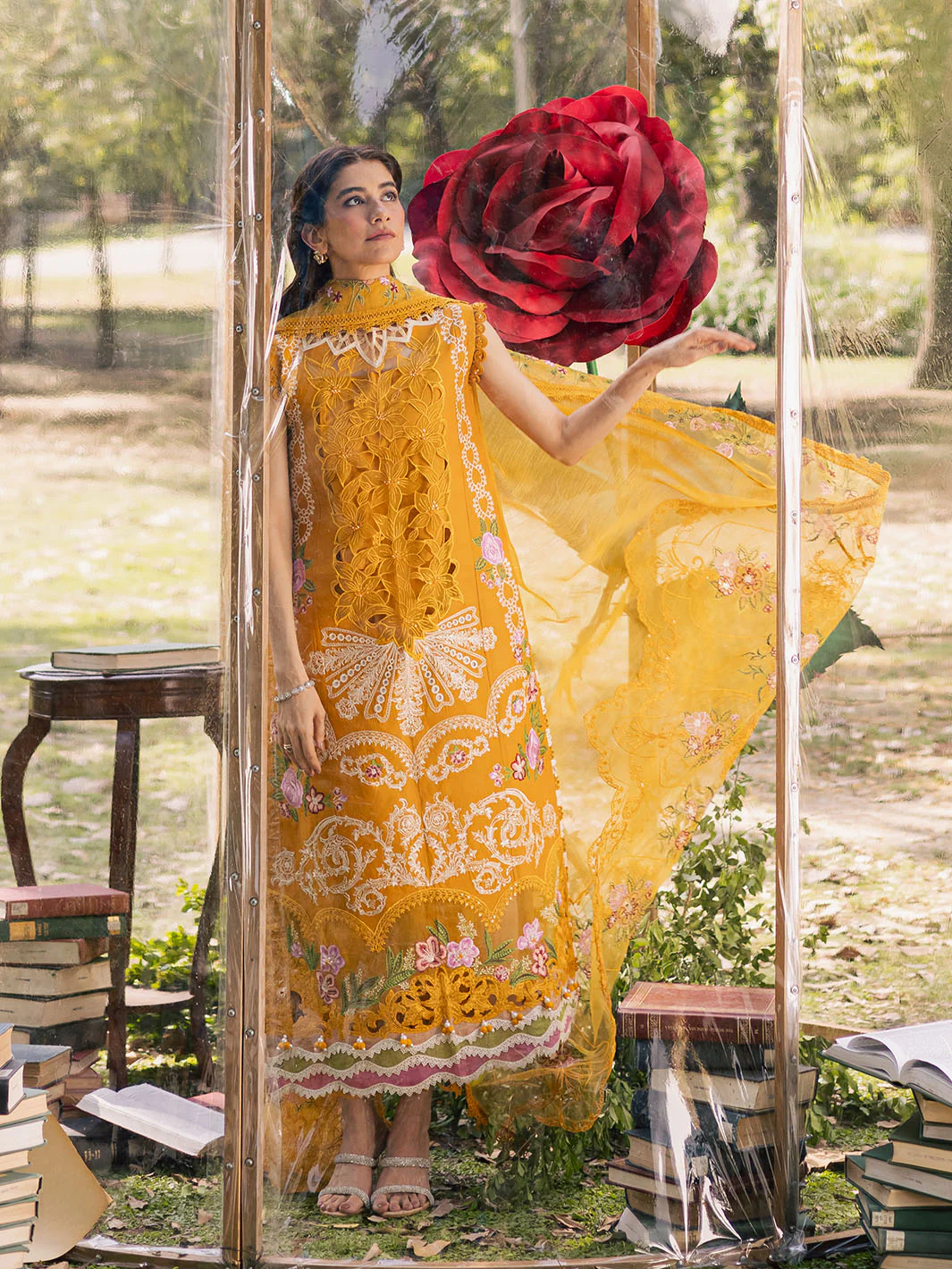 ET - 02 | 3 PC Luxury Lawn - Image 9