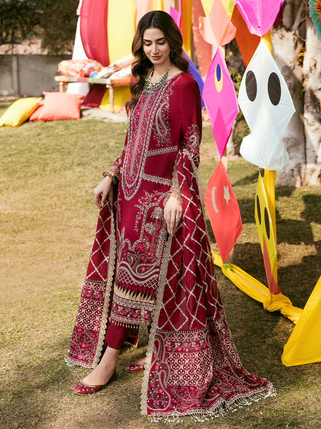 Gulaab | Unstitched 3 Piece Luxury - Image 3