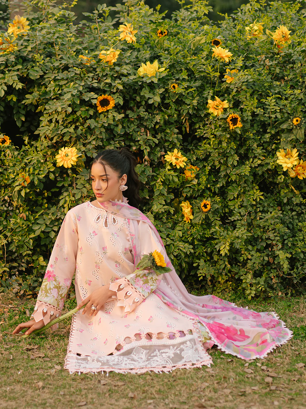 IVY-10 | 3 PC Lawn - Image 6