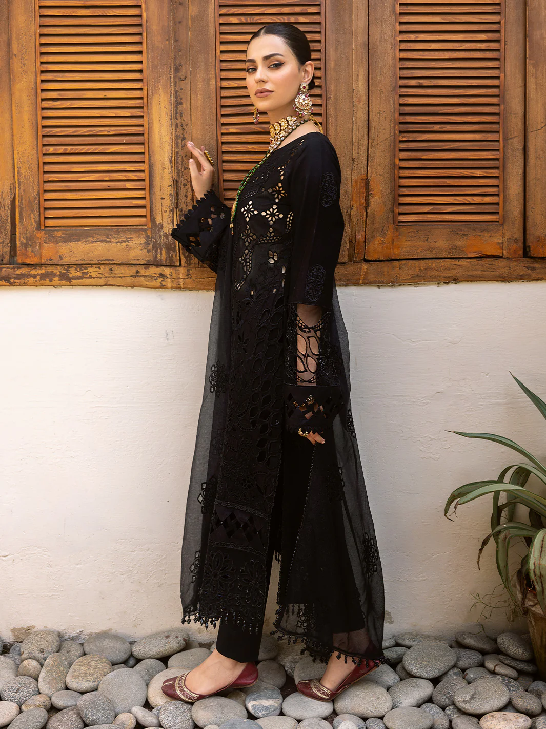 LLE - 01 | Unstitched 3 PC - Image 3