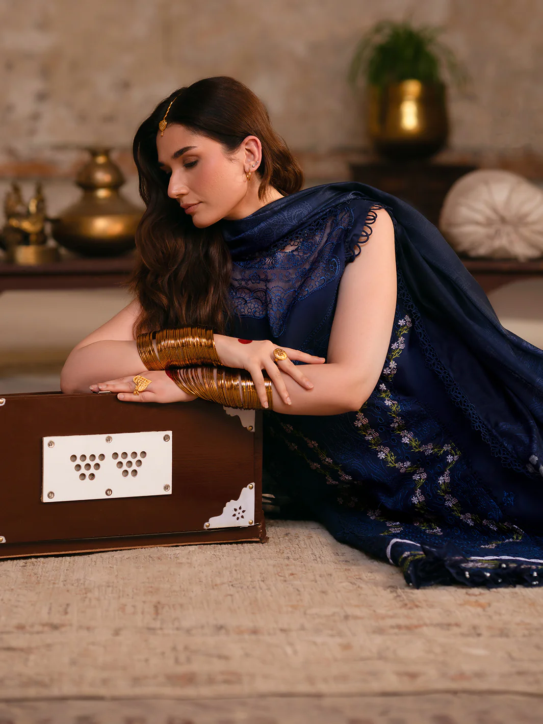 MI - 05 | 3 PC LAWN - Image 10