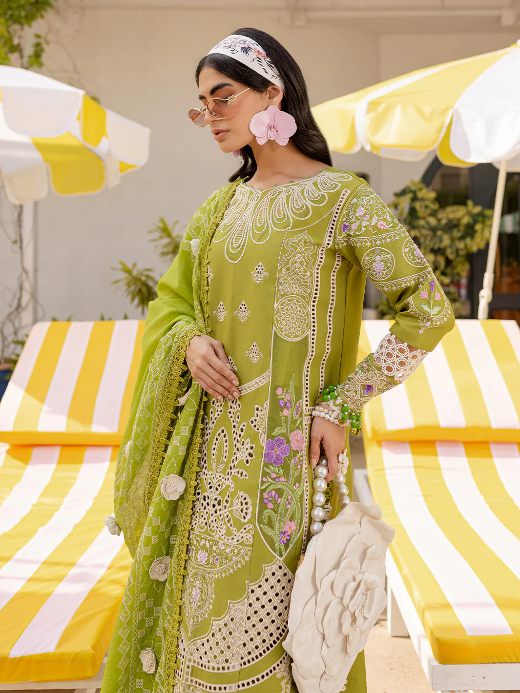 MS-04 | 3 PC Luxury Lawn - Image 5