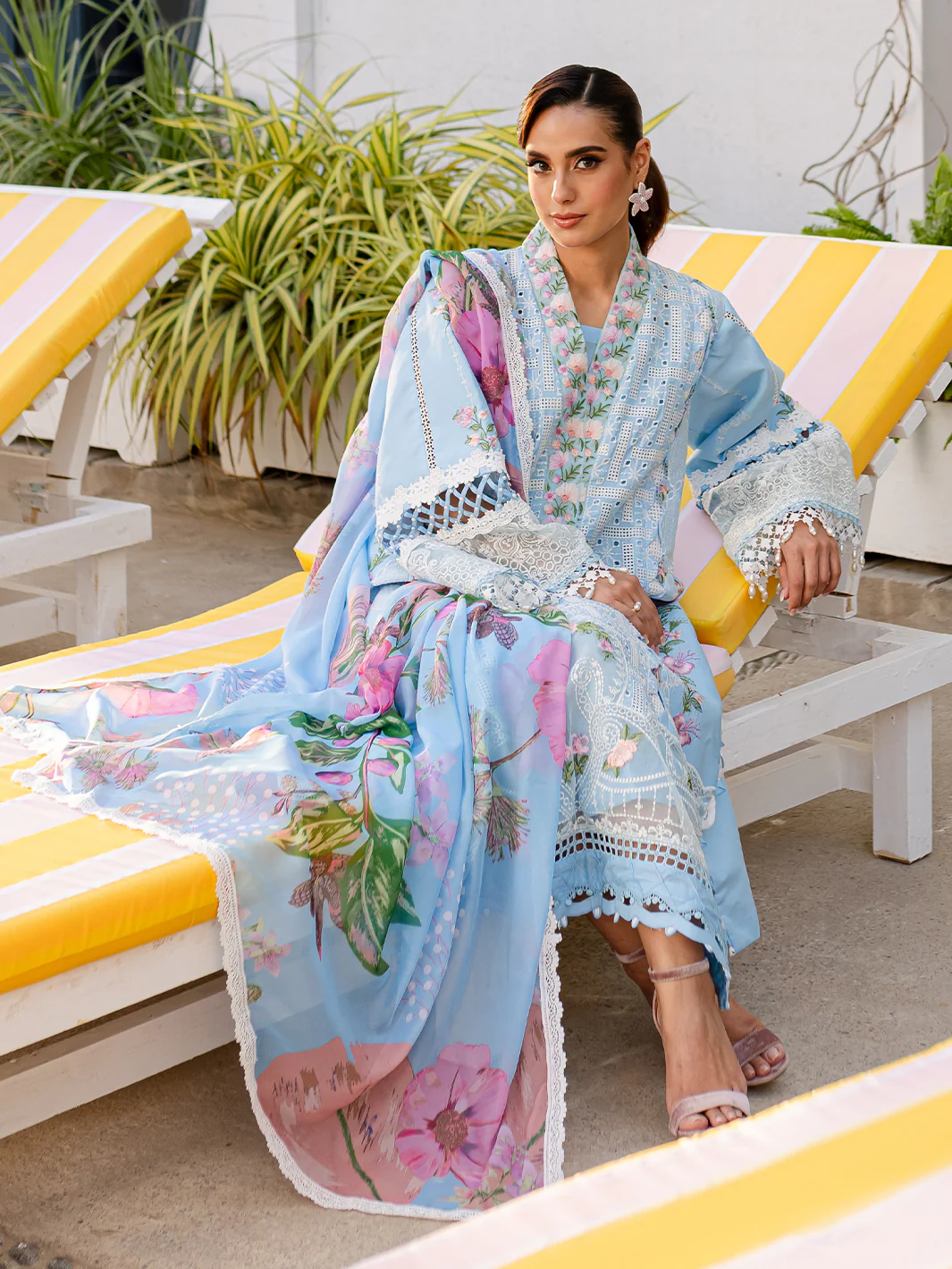 MS-10 | 3 PC Luxury Lawn - Image 9
