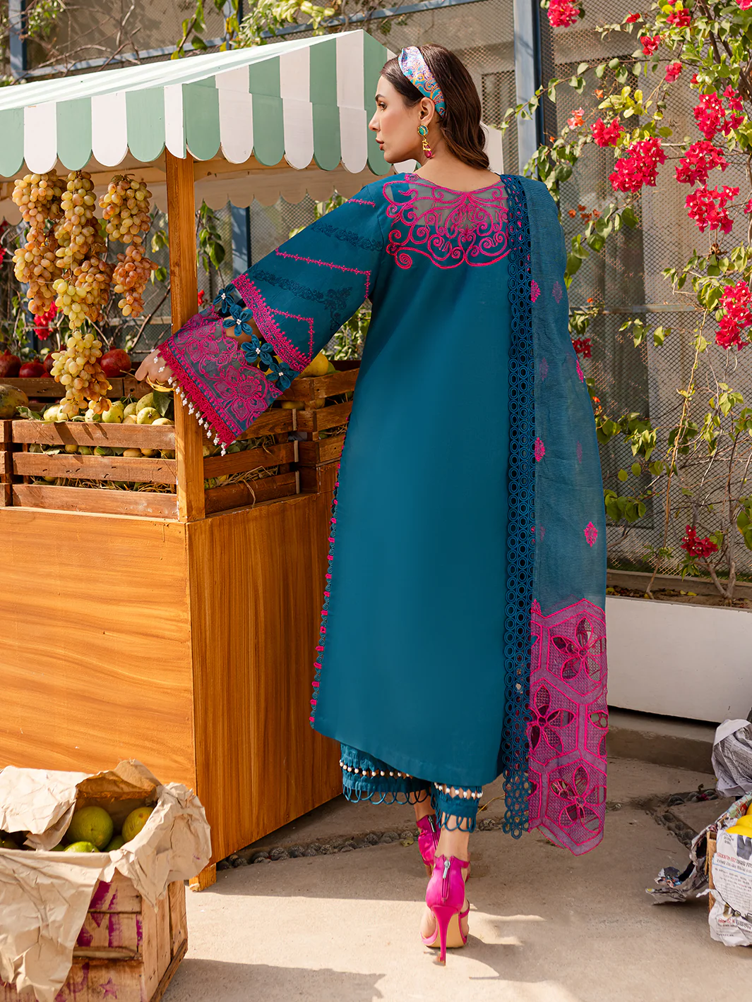 MS-11 | 3 PC Luxury Lawn - Image 3