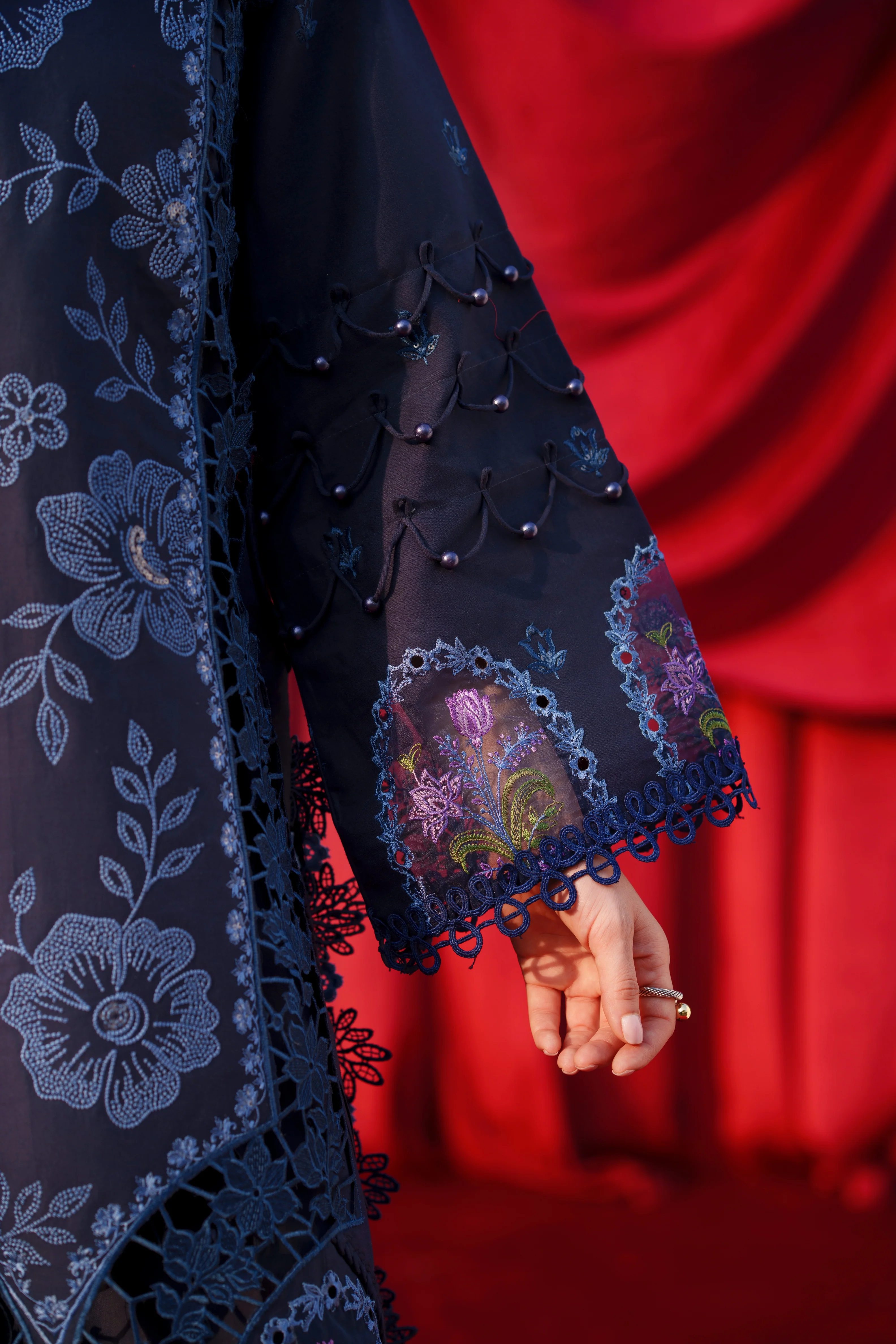 SQ-09 | 3 PC LAWN - Image 3